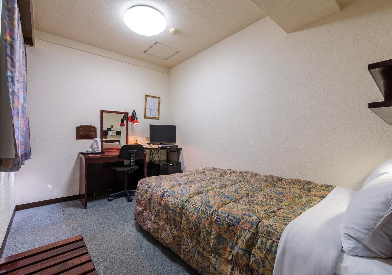 Dai-Ni Sunrise Hotel Kumamoto Buitenkant foto